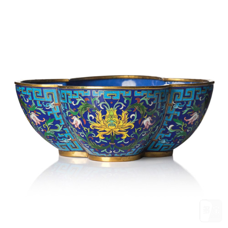 A quatre-foil 'lotus' jardiniere,
